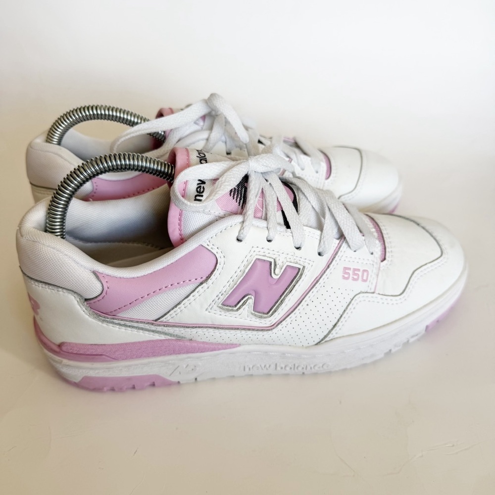 New Balance White and Light Pink 550 Sneakers brand new collection - Picture 3 of 7
